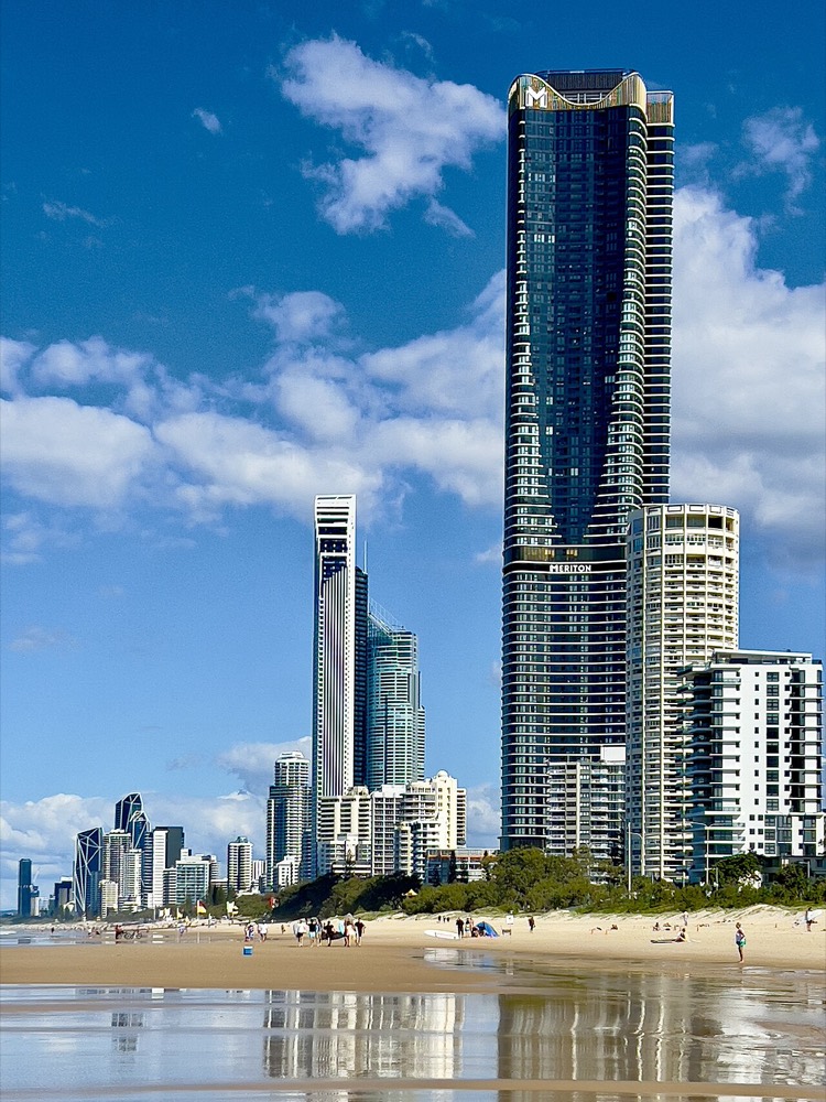 Q1 tower and Surfers Paradise skyline