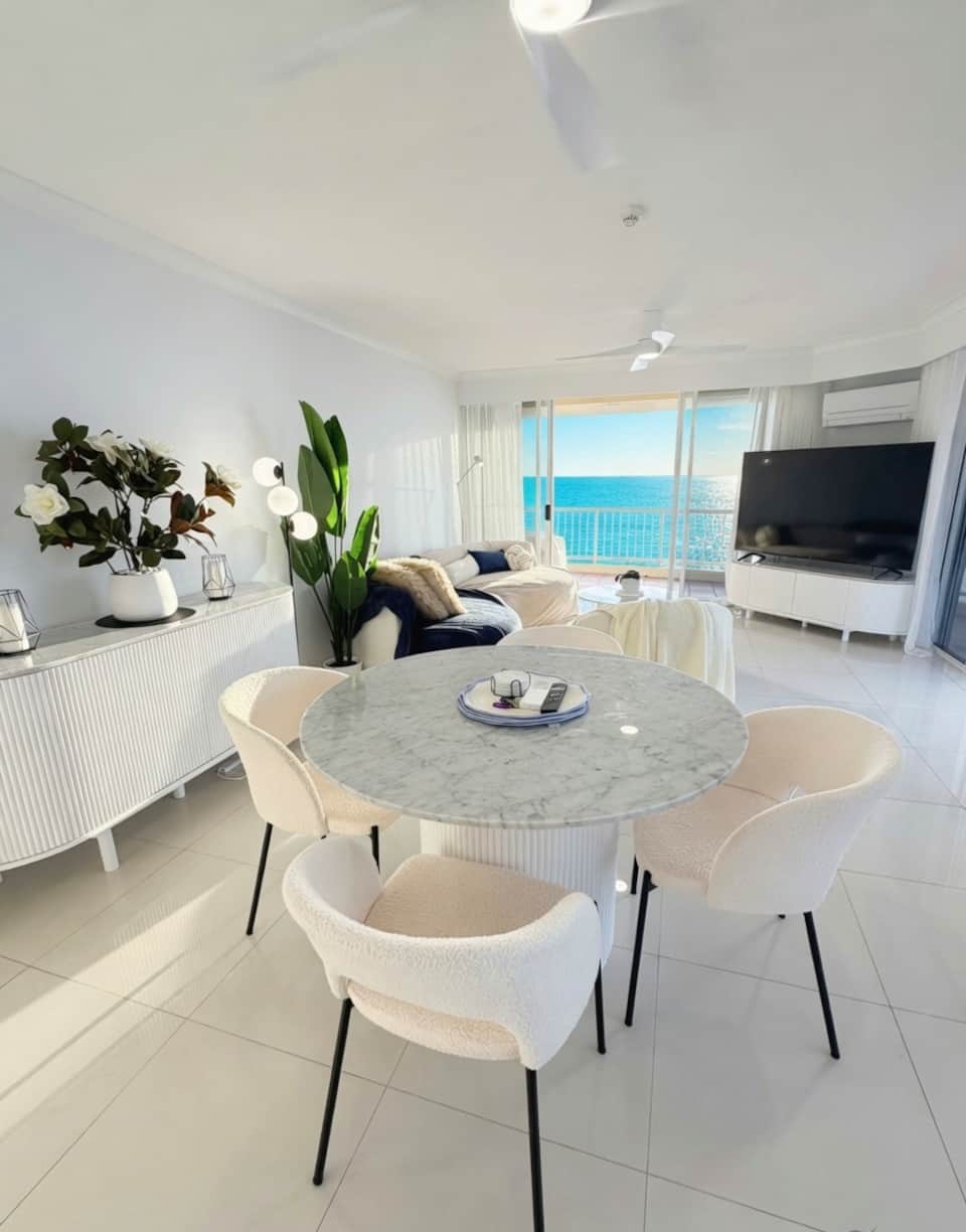 Boutique Ocean Suite photo 3